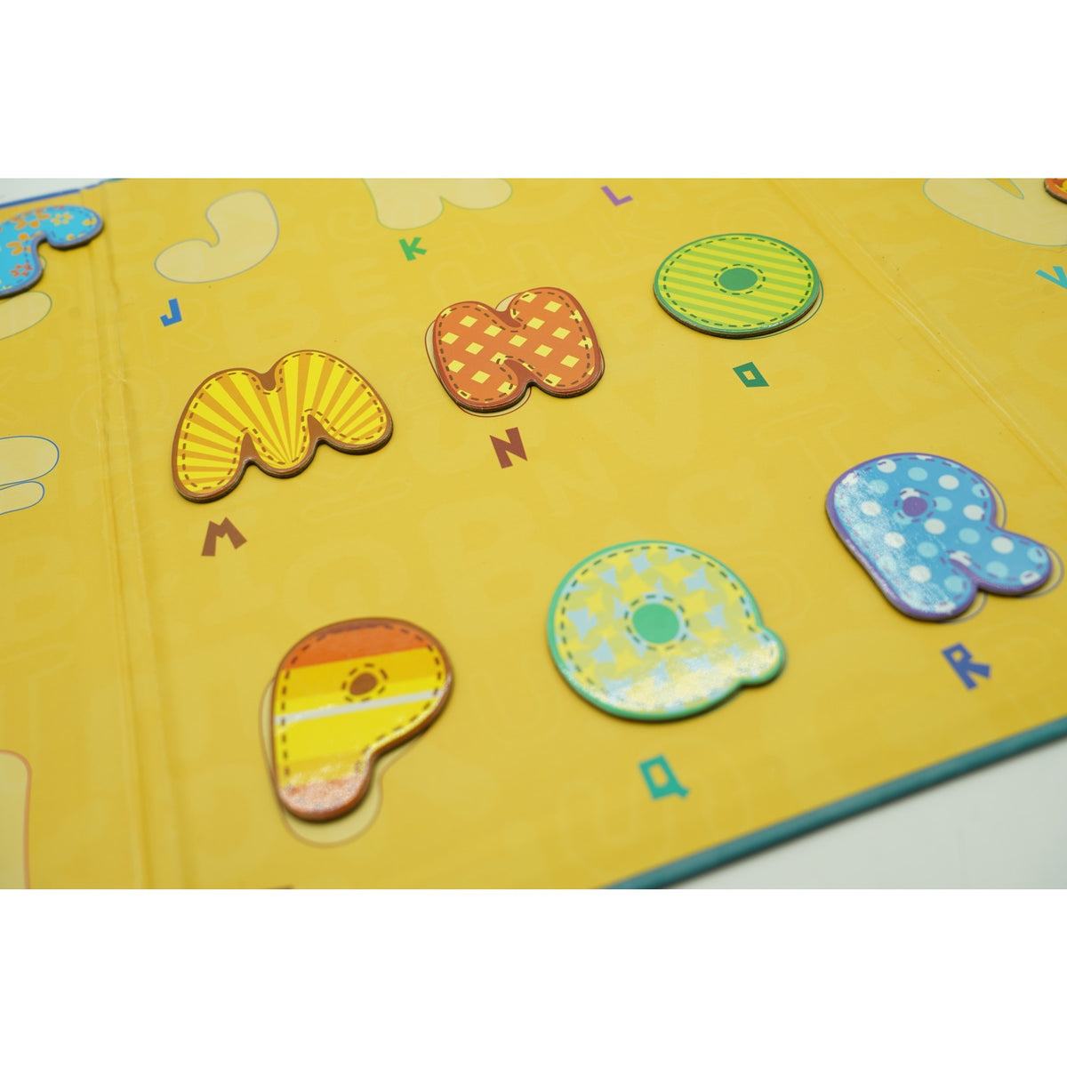 Joc Educativ Magnetic Tip Carte, Fancy Magnetic Chartlet, Puzzle cu 26 Piese pentru Copii, Carton si Magnet, +3 Ani, Multicolor
