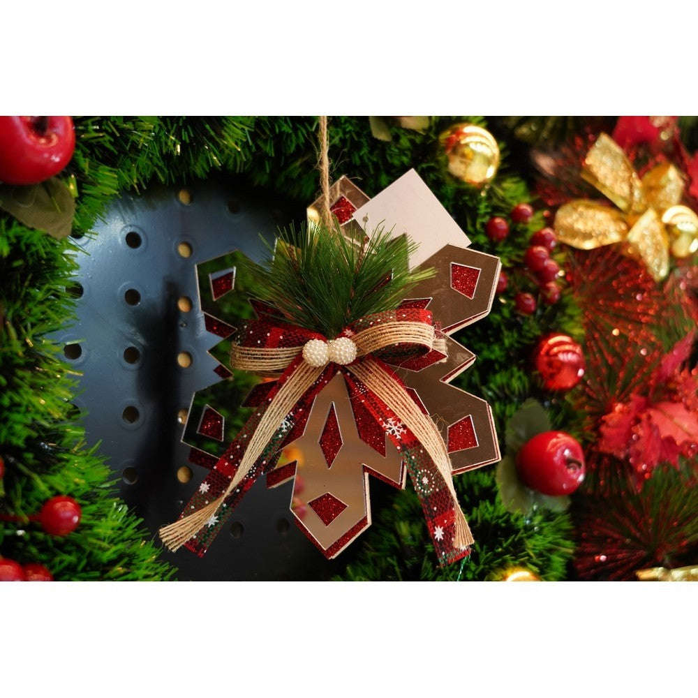 Ornament Brad Fulg de Nea, Decoratiune Craciun cu Finisaj Lucios, Acril Rezistent, Interior si Exterior, Argintiu, 14 x 15 cm