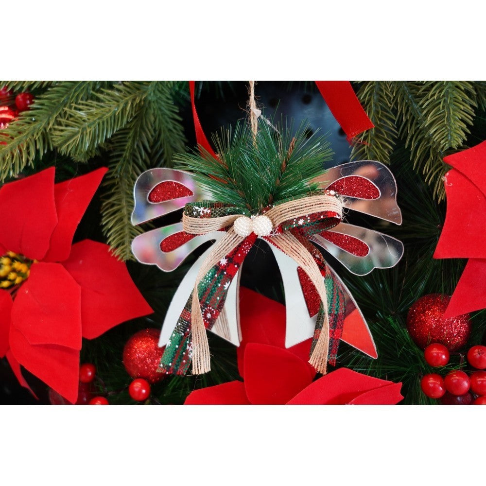 Ornament Brad Crăciun, Fundă Decorativă Argintie, Finisaj Lucios, Acril, Rezistent Interior și Exterior, 14 x 15 cm