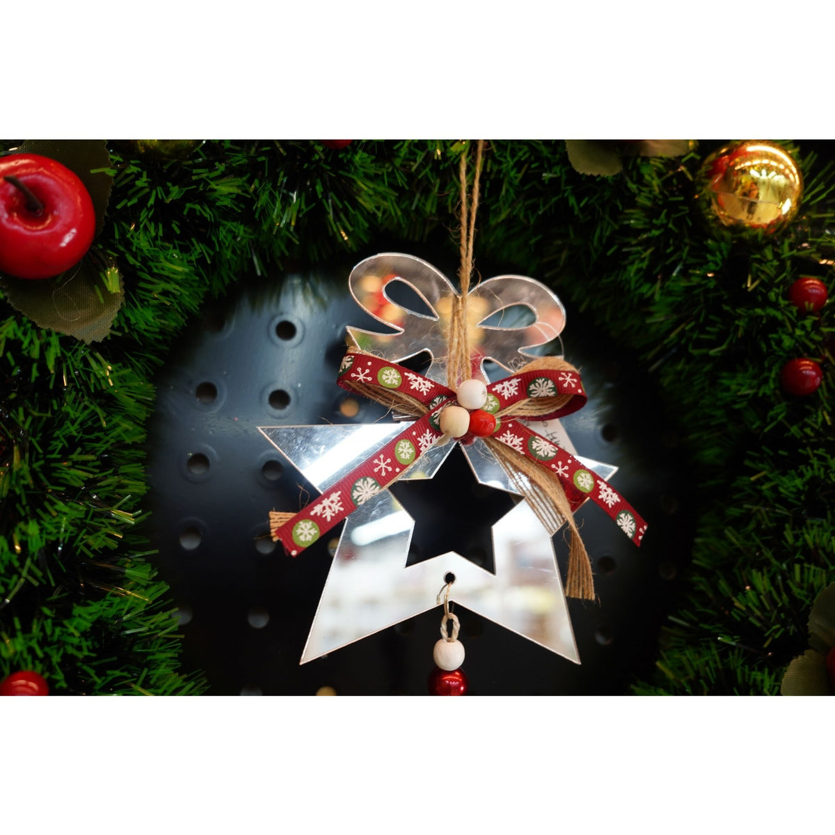 Ornament Brad Crăciun în Formă de Stea, Decorațiune Luminoasă de Interior și Exterior, Material Acrilic Lucios, Argintiu, 14 x 26 cm