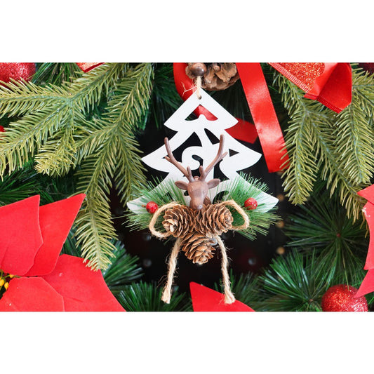 Ornament De Brad Cerb Cu Pom De Craciun, Decoratiune Suspendata Pentru Sarbatori, Lemn, 13 x 16 cm, Multicolor