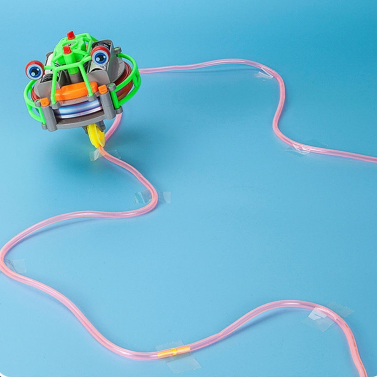 Jucarie Circuit Monociclu Anti-Gravitatie, Broscuta Interactiva Cu Giroscop Luminos, Plastic, Verde