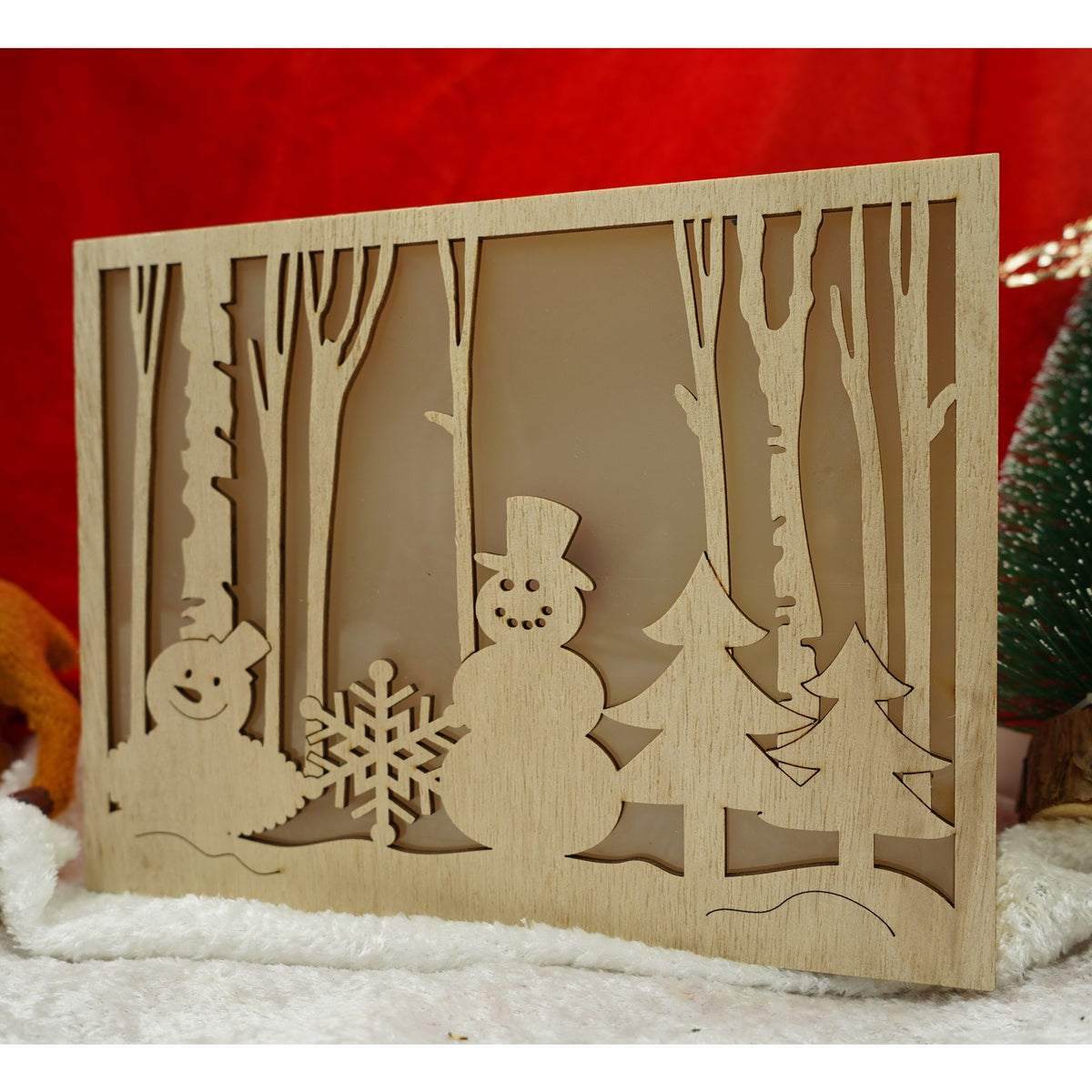 Decoratiune Luminoasa Peisaj de Iarna, Model Om de Zapada, Lemn, Maro, 21 x 5 x 16 cm