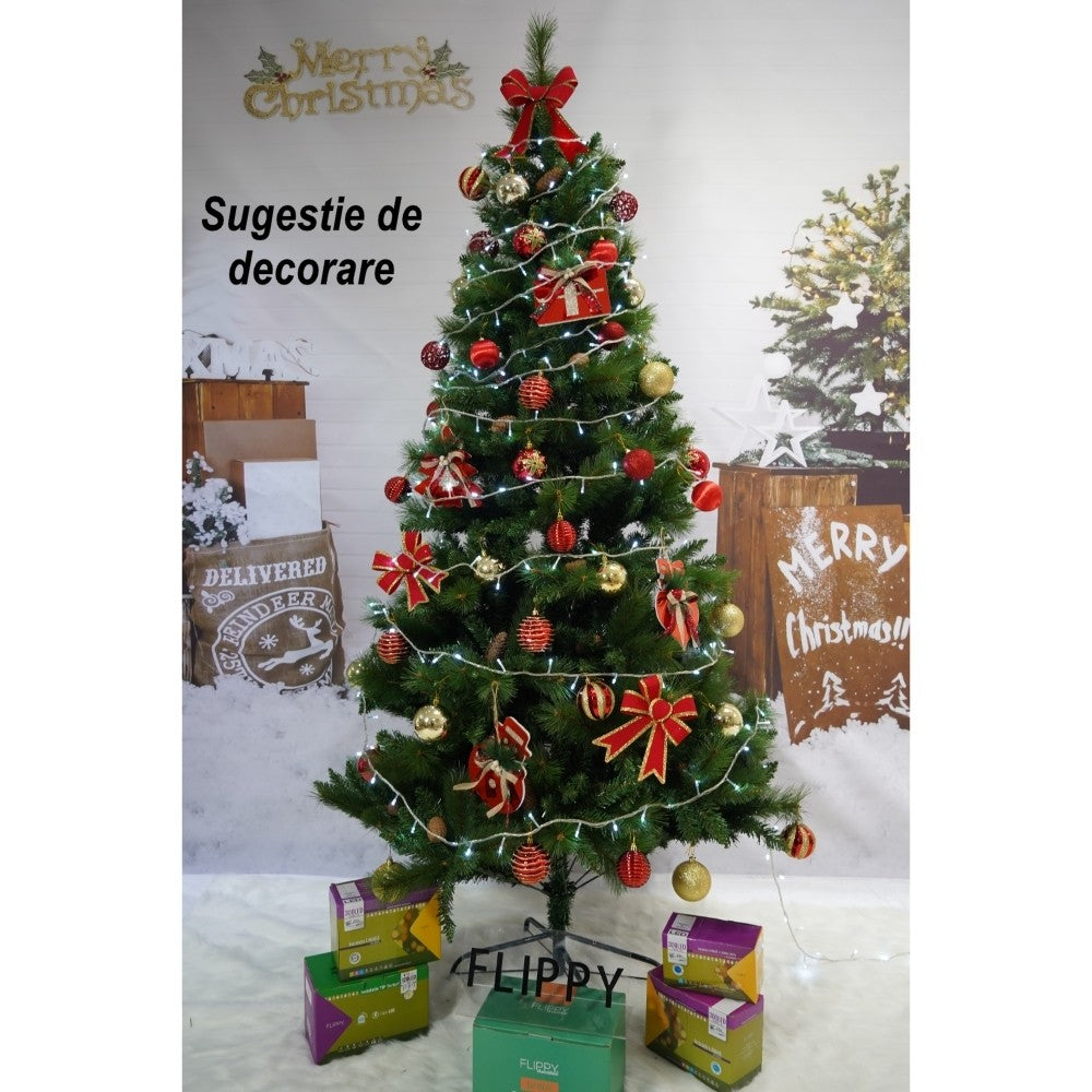 Brad Artificial de Crăciun Premium, Decorat cu Conuri de Pin, Ace 2D și 3D, Aspect Natural, 1057 Ramuri, Suport Metalic Inclus, Verde, Înălțime 210 cm, Diametru 114 cm