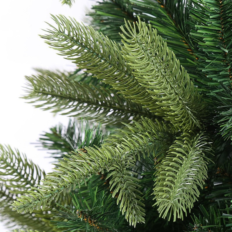 Brad Artificial De Craciun Premium, Aspect Natural Cu Ace PE Si PVC, 1172 Ramuri Bogate, Suport Metalic Inclus, Verde, Inaltime 210 cm, Diametru 135 cm