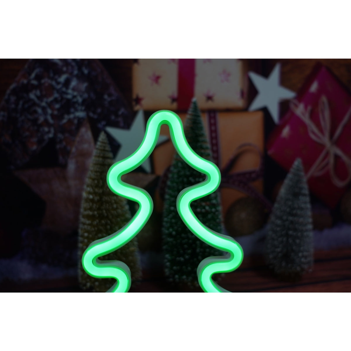 Decoratiune Luminoasa Tip Brad de Craciun, Instalatie LED cu Suport, Alimentare USB sau Baterii, Plastic, Alb Cald, 30 cm