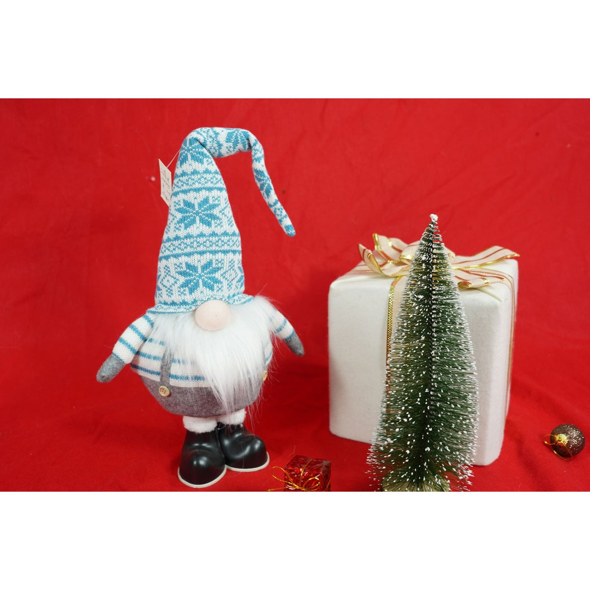 Gnom de Craciun Decorativ, Spiridus Scandinav cu Arc si Caciula Modelabila, Ornament Festiv din Material Textil, Alb si Albastru, 59 cm