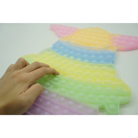 Jucarie Antistres Pop It Now and Flip It, Model Baby Yoda, Silicon Fosforescent, Multicolor, 30 cm