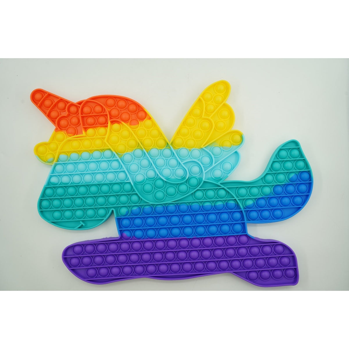 Jucarie Antistres Pop It Now and Flip It, Model Unicorn cu Aripi, Silicon Flexibil, Design Multicolor, 1 Bucata