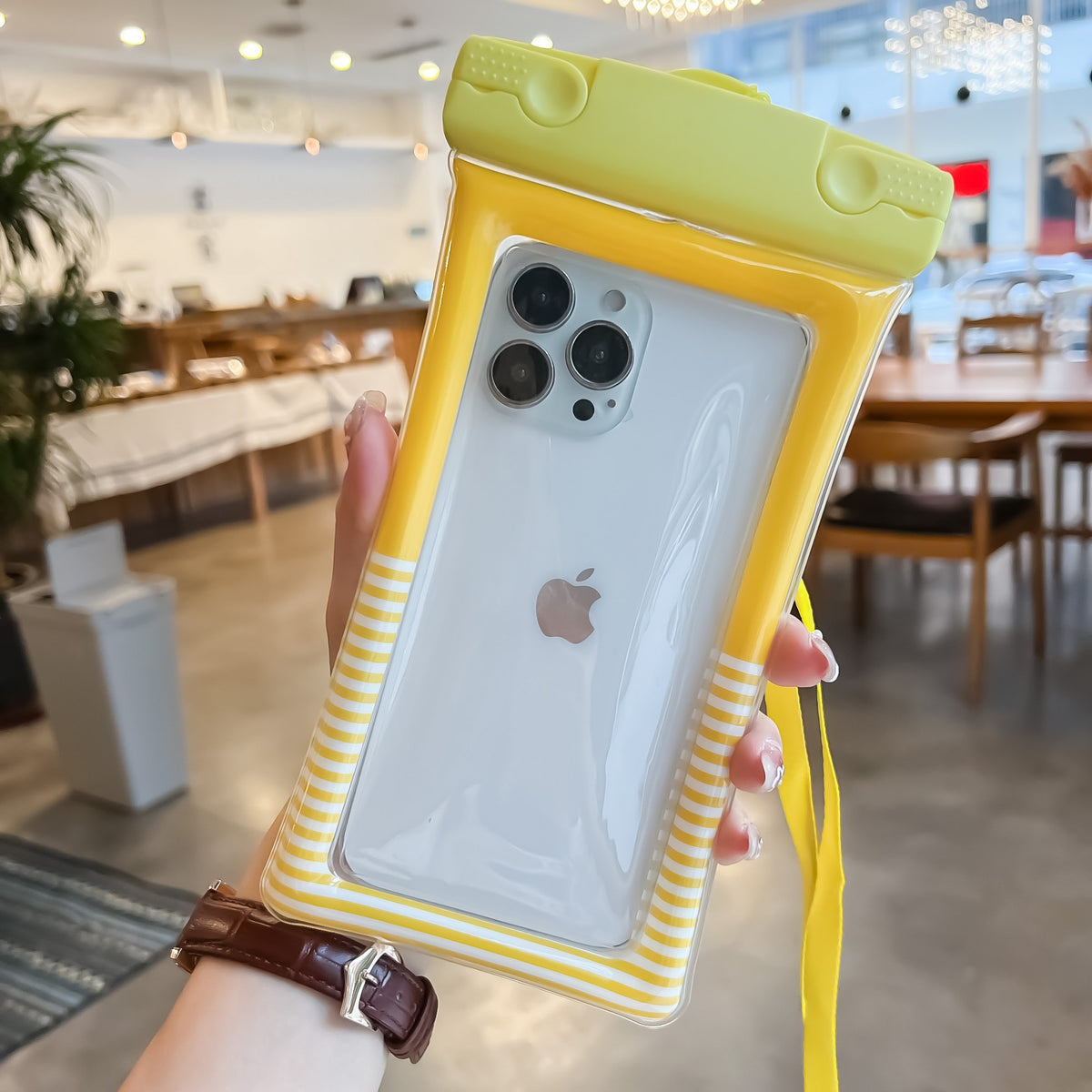 Husa Subacvatica Cushion Waterproof, Protectie Zapada si Apa, Design Universal cu Dungi, Acces Touch Screen, Snur de Gat, Galben