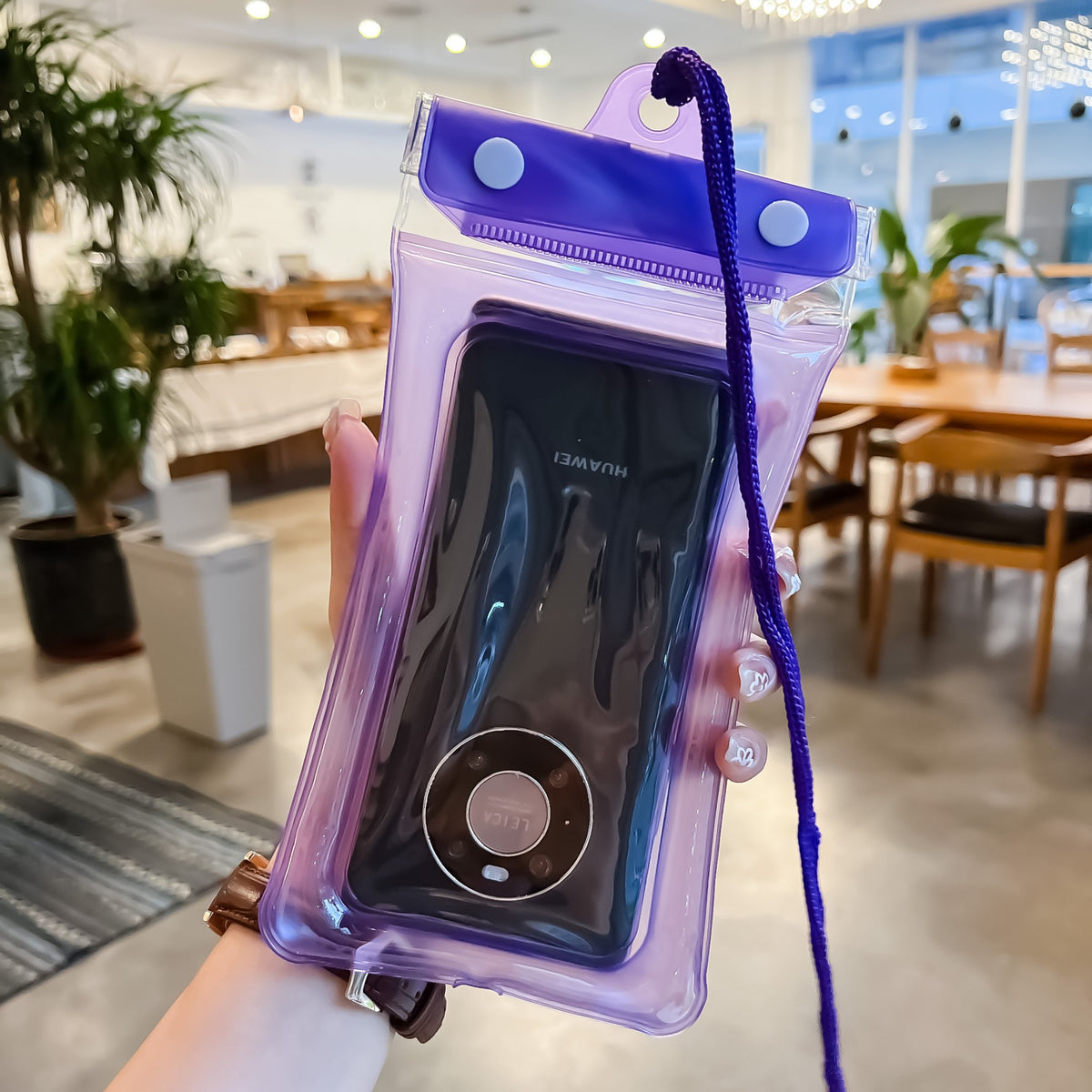 Husa Subacvatica Waterproof, Etansare IPX8 pentru Telefon pana la 6.9 inch, Protectie Apa si Zapada, Material Transparent Touch Sensitive, Snur de Gat inclus, Mov