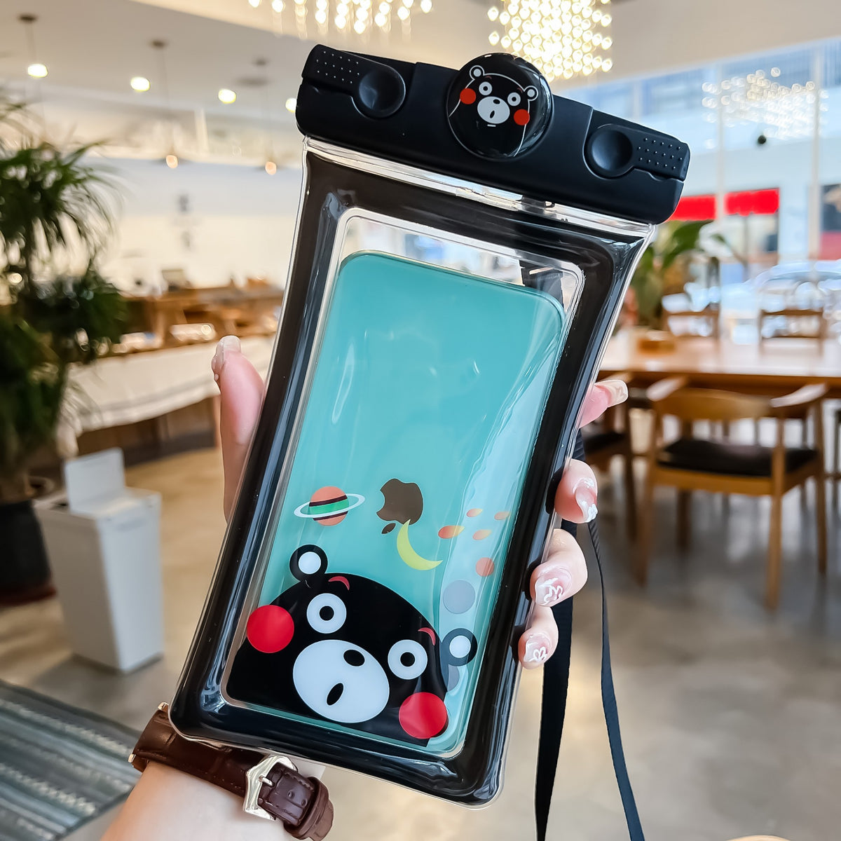 Mascot Husa Subacvatica Waterproof, Protectie IPX8 Impermeabila si Snowproof, PVC Transparent, Compatibilitate Universala pana la 6.9 inch, Snur Inclus, Model Bear, Negru